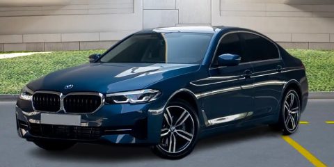 BMW Limousine for rent in Dubai and Abu Dhabi - car rental made easy from Volocar - bmw 520 sedan