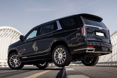 Cadillac-Escalade-Black-2 (1)