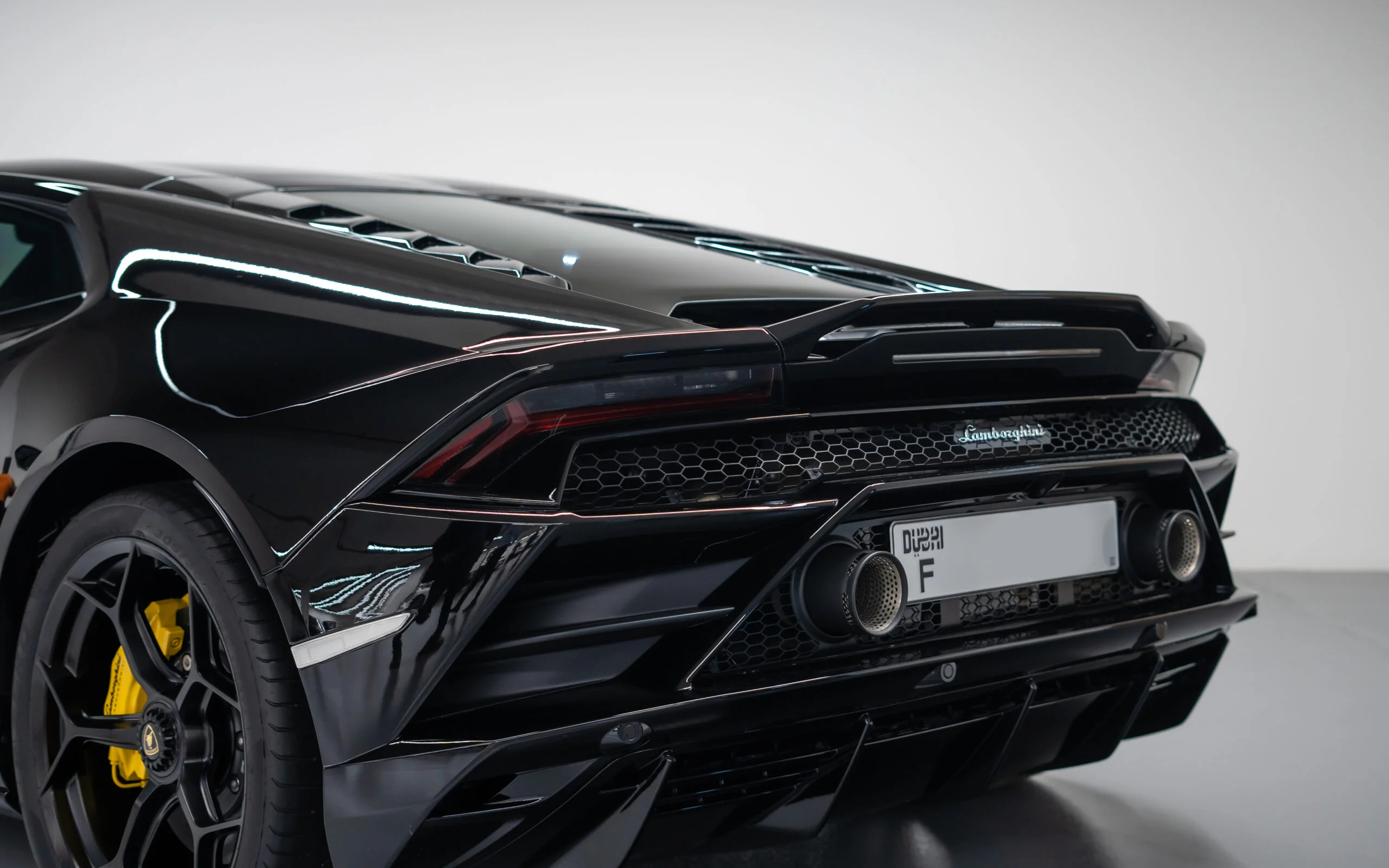 DSC05799-scaled Lamborghini Huracan Evo, Evo Spyder, Urus, Urus S, Urus Mansory, Urus Performante, Aventador, Aventador SV, Aventador SVJ, Huracan STO, and Lamborghini Tecnica luxury supercars available for rent in Dubai.
