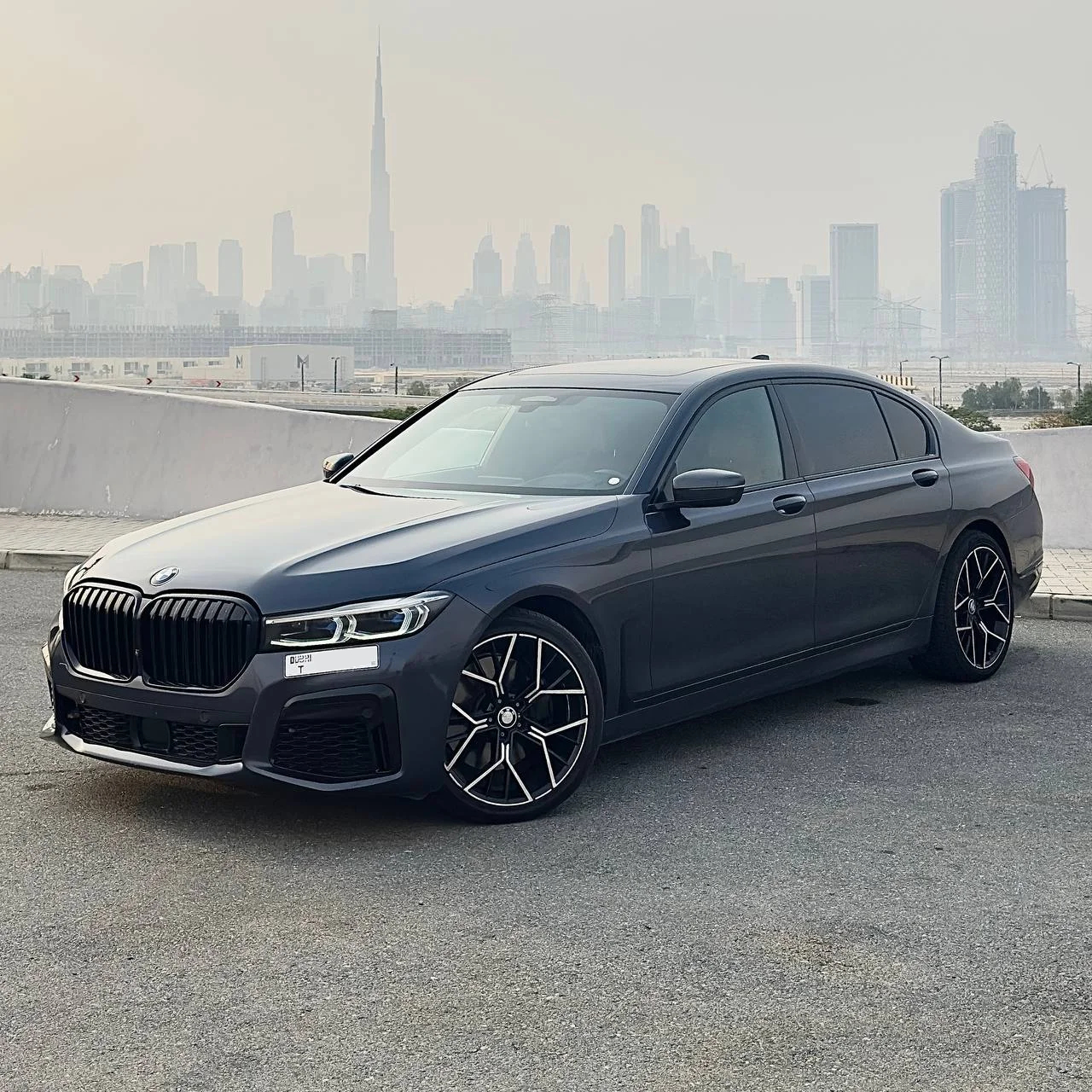 FRONT-8 Book a car in Dubai - BMW Rental in Dubai - Bmw for hire in Dubai and Abu Dhabi - cheap bmw rental dubai - car rental made easy in dubai - bmw