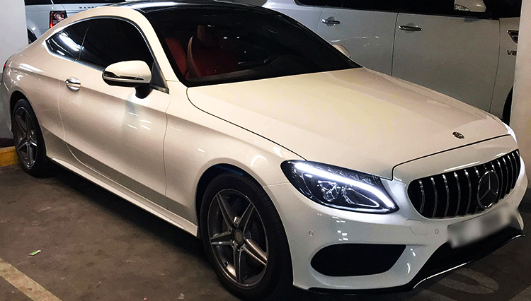 Mercedes-C-Class-Rental-Dubai