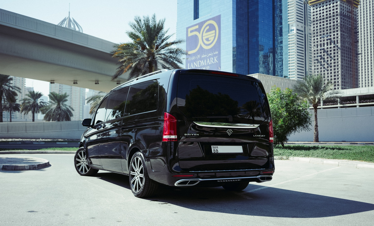 Mercedes-V20-VIP-Black_1 (1) (1)