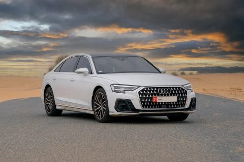 Rent a car Dubai, no deposit, full comprehensive insurance, extreme power Audi A8, luxury limousine, new cars,