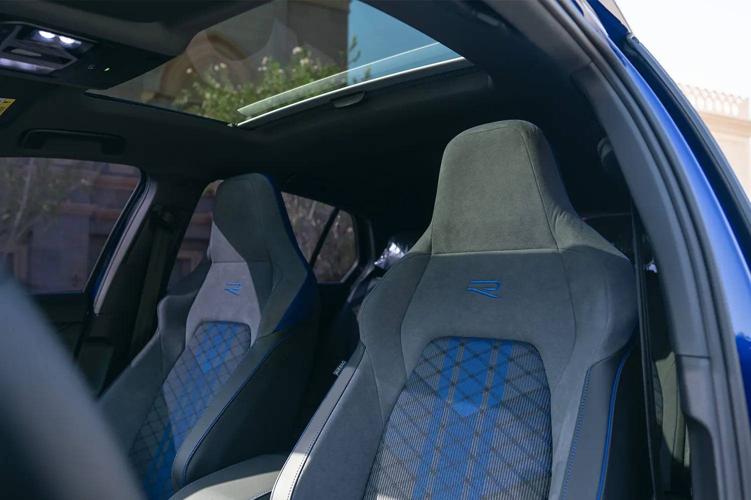 Rent-Golf-GTI-In-Dubai-8 Rent a car VW Golf R in Dubai - car rental vw golf R ideal city car