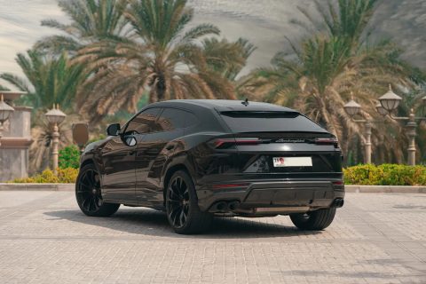 Lamborghini Urus, Top rental car in Dubai, Downtown, JBR, Marina, Supercar, Rent a car in Dubai, Abu Dhabi, Sports SUV, no deposit