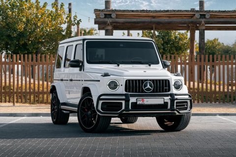 Rent a car in Dubai from Volocar - car rental made easy for customers in Dubai Mercedes G Class, no deposit G63 for rent, powerful SUV, Iconic luxury, power SUV,