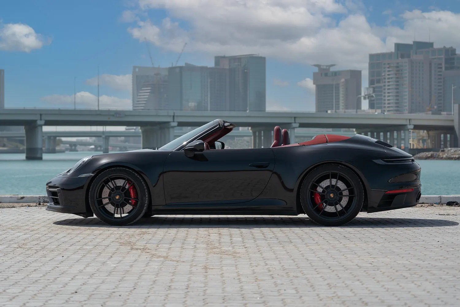 Rent-Porsche-911-GTS-Cabriolet-in-Dubai-3 full comprehensive insurance, best car rental company, best reviews, great deals, fast, extreme sports car, Dubai rent a car, Porsche 911 4s