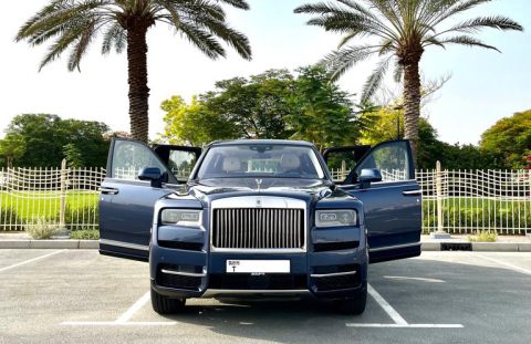 Rent a car in Dubai, Rolls Royce Cullinan, most Luxury SUV, the most luxurious brand, top rental company