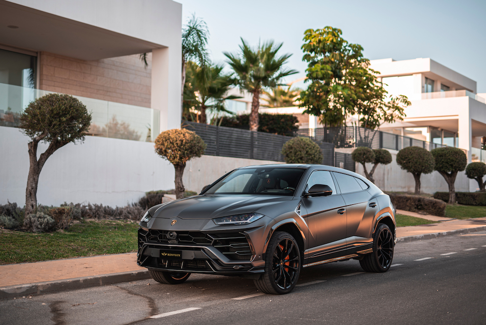 Luxury car remtal in Dubai - premium prestigious cars for rent