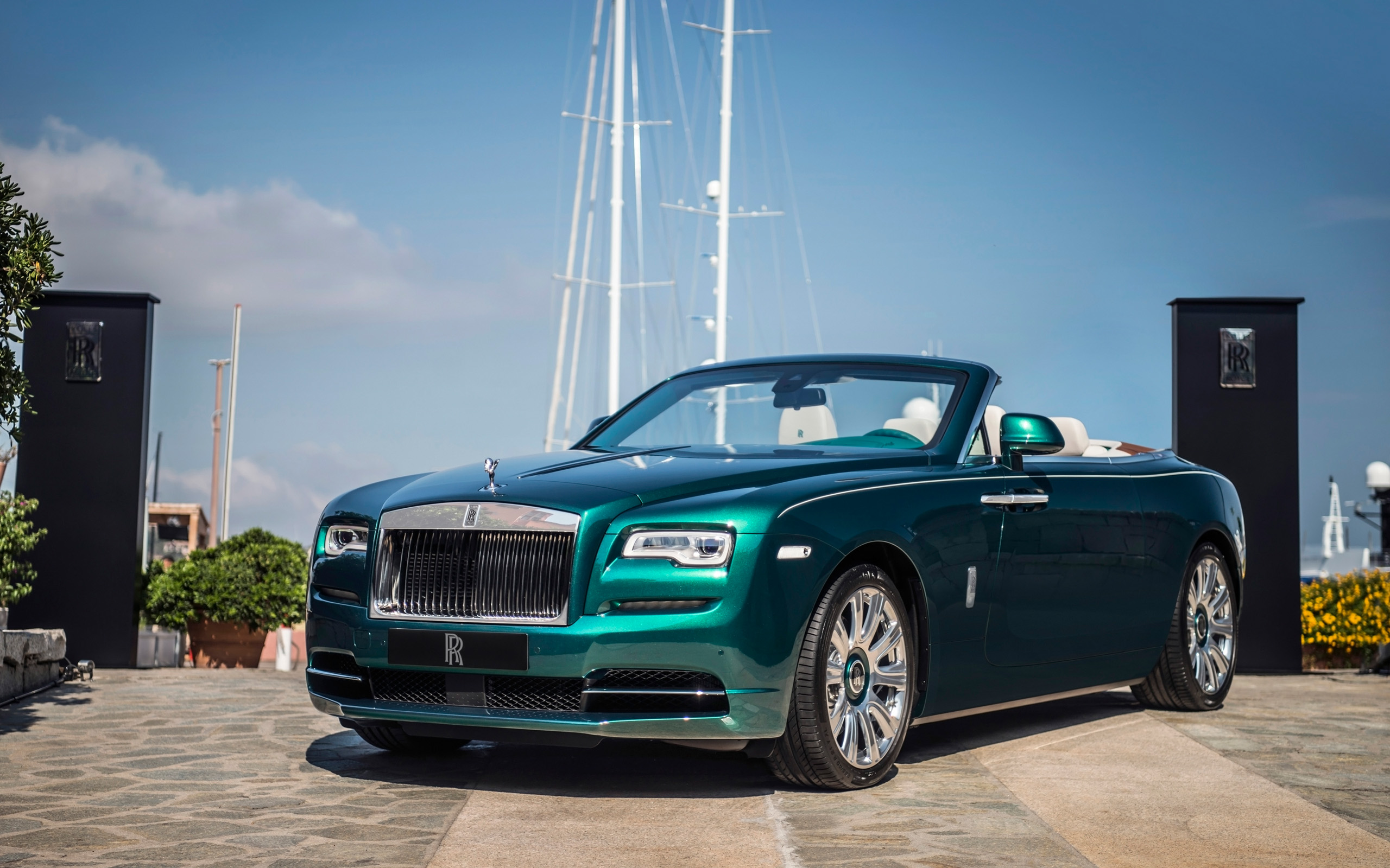 Luxury Opulence Supercars rental in Dubai by Volocar Rolls Royce Dawn