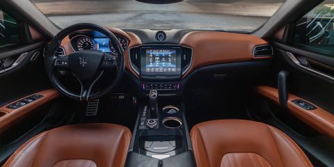 Rent a car luxury sport cars cheap car rental exotic car rental Maserati Ghibli Dubai