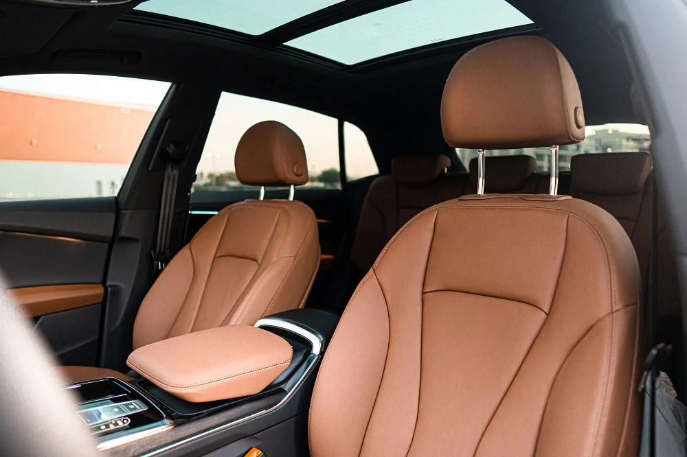 DSC06818 Rent a cheap affordable car economy car for hire in Dubai and Abu Dhabi from Volocar - Audi Q8 rental