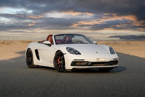 Porsche Boxter GTS Dream car rental exotic car cabriolet Dubai
