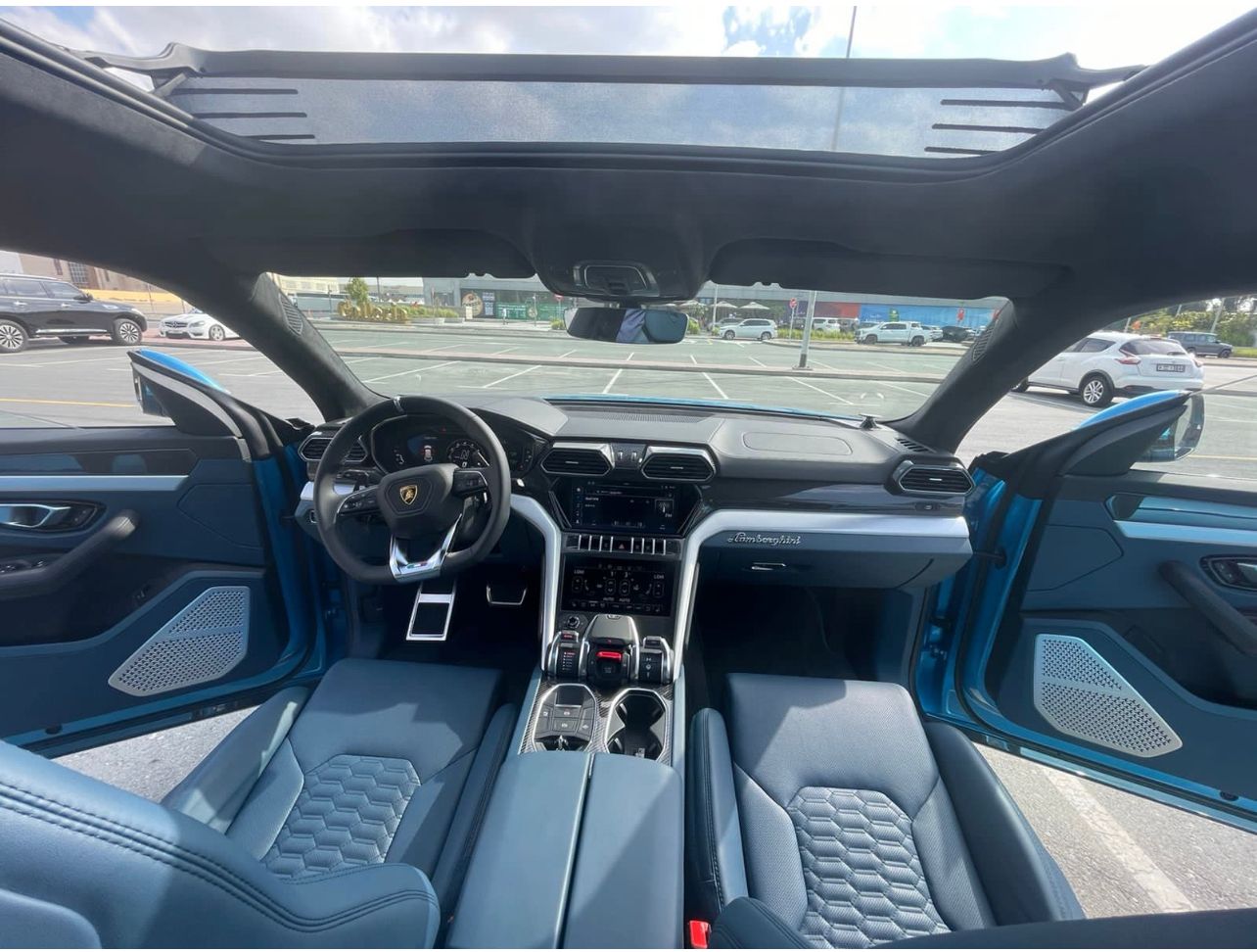 de89091f-0658-4f6a-b059-d9e275430c03 Lamborghini Huracan Evo, Evo Spyder, Urus, Urus S, Urus Mansory, Urus Performante, Aventador, Aventador SV, Aventador SVJ, Huracan STO, and Lamborghini Tecnica luxury supercars available for rent in Dubai.